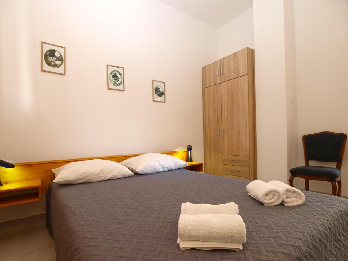 Ferienwohnung Apartemnts Guido 762 Pjescana Uvala Exterior foto