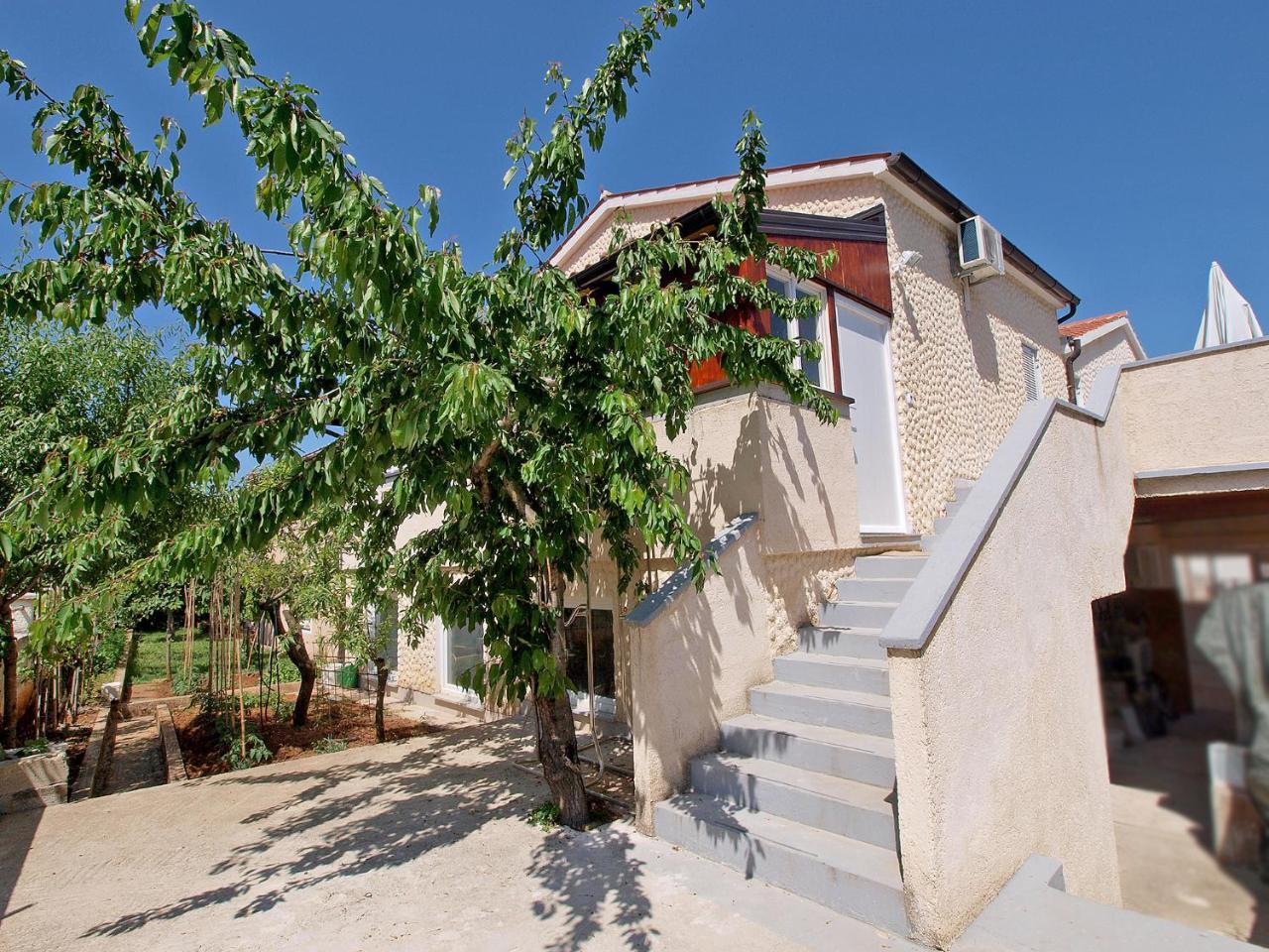 Ferienwohnung Apartemnts Guido 762 Pjescana Uvala Exterior foto