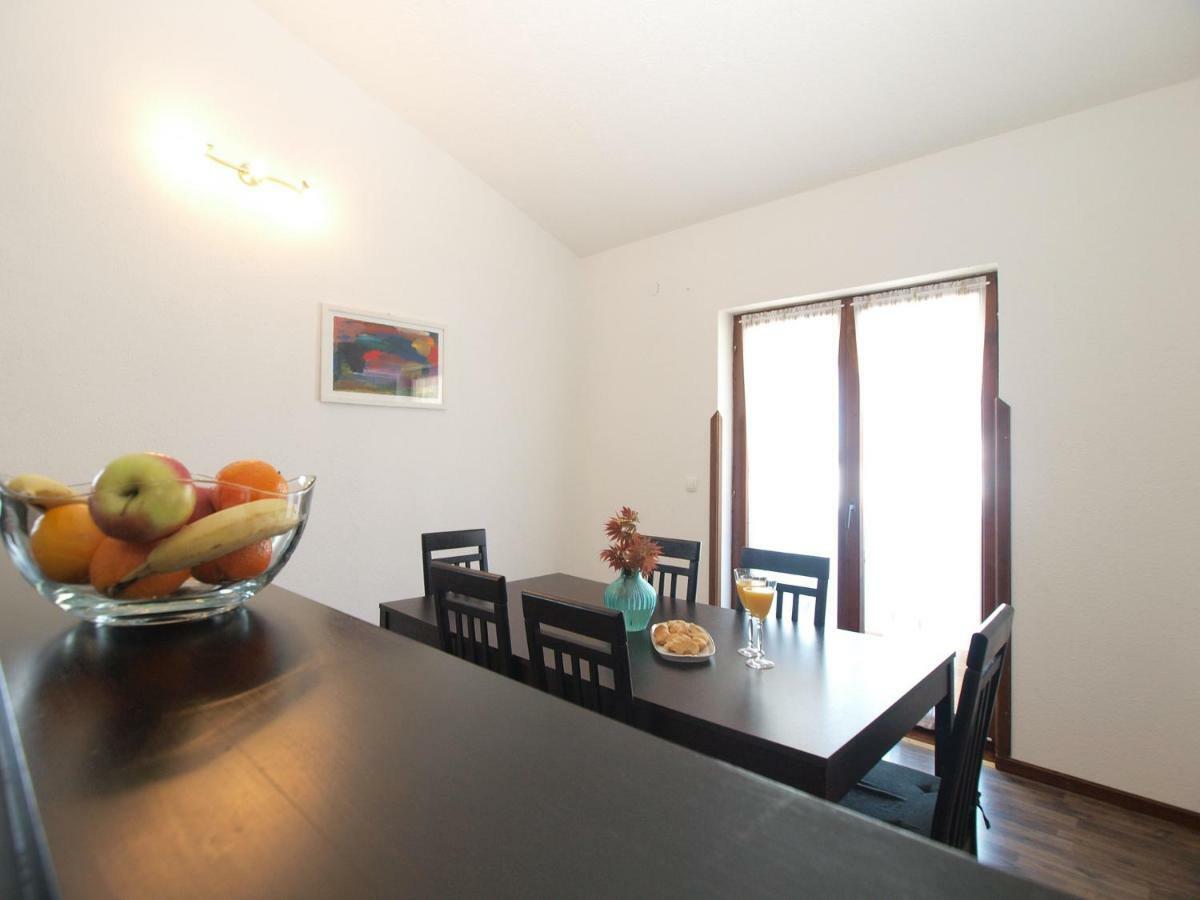 Ferienwohnung Apartemnts Guido 762 Pjescana Uvala Exterior foto