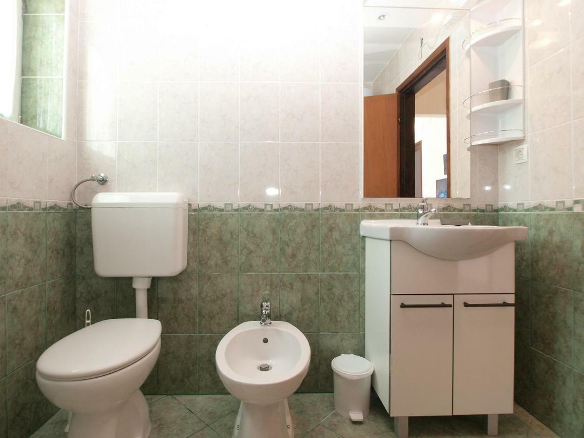Ferienwohnung Apartemnts Guido 762 Pjescana Uvala Exterior foto
