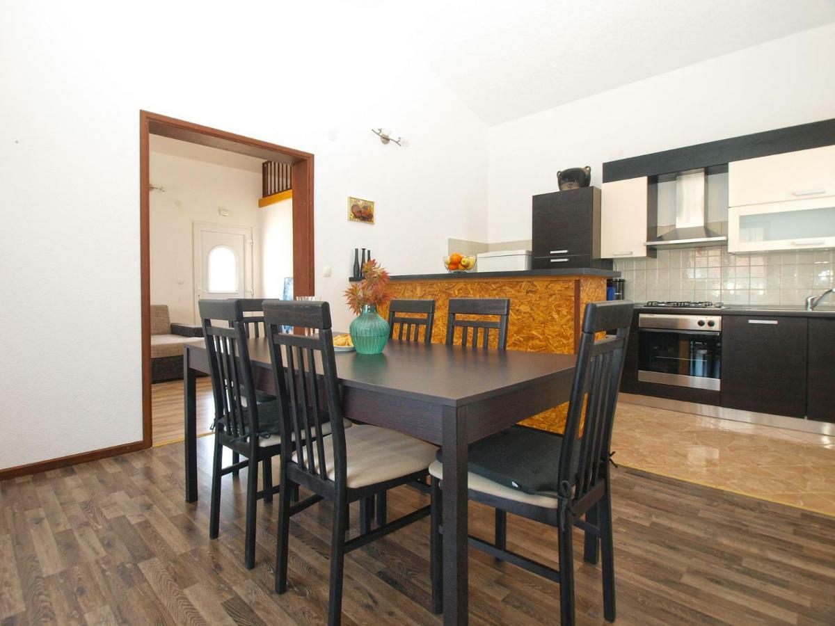 Ferienwohnung Apartemnts Guido 762 Pjescana Uvala Exterior foto